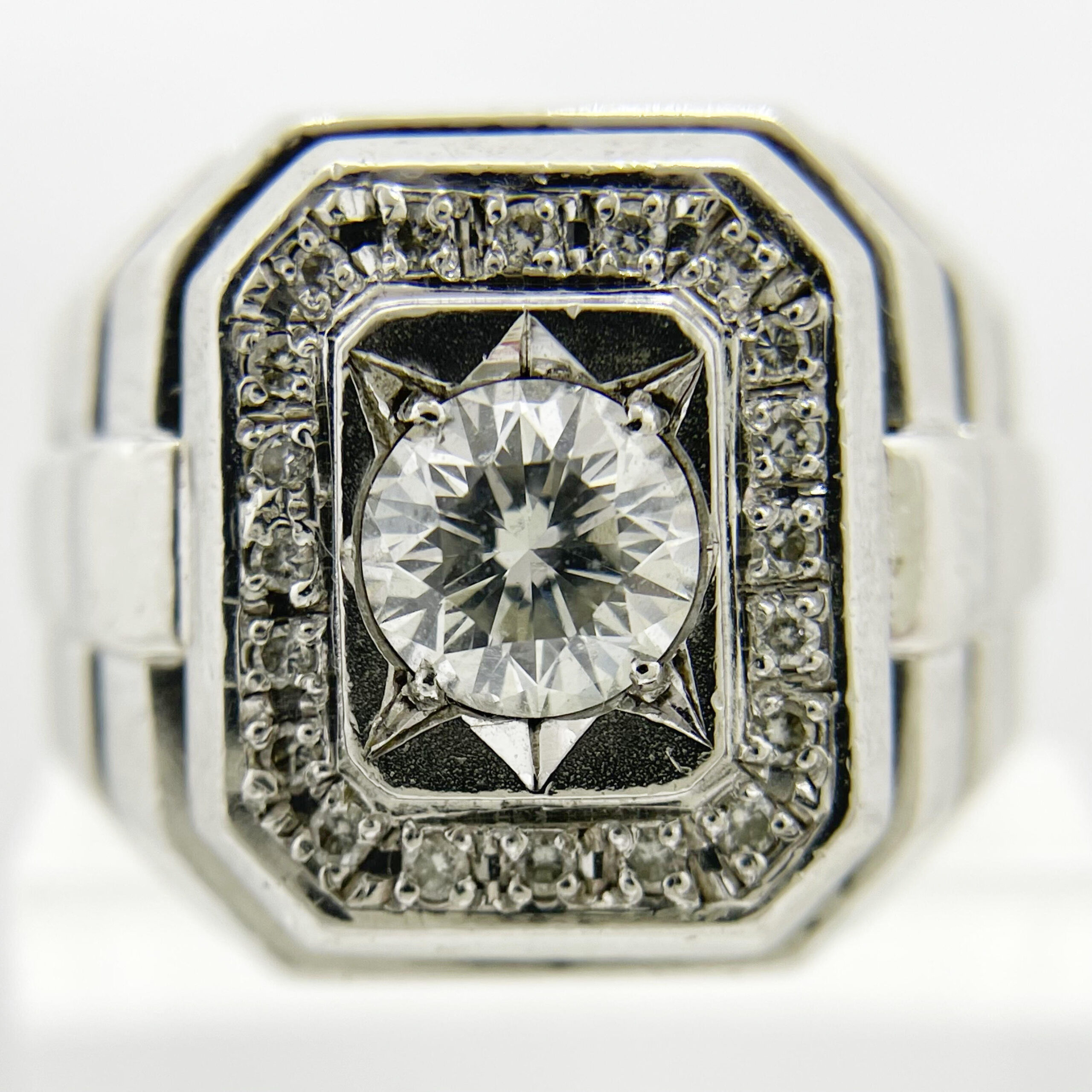 【質預かり】 指輪　プラチナ900　ダイヤモンド