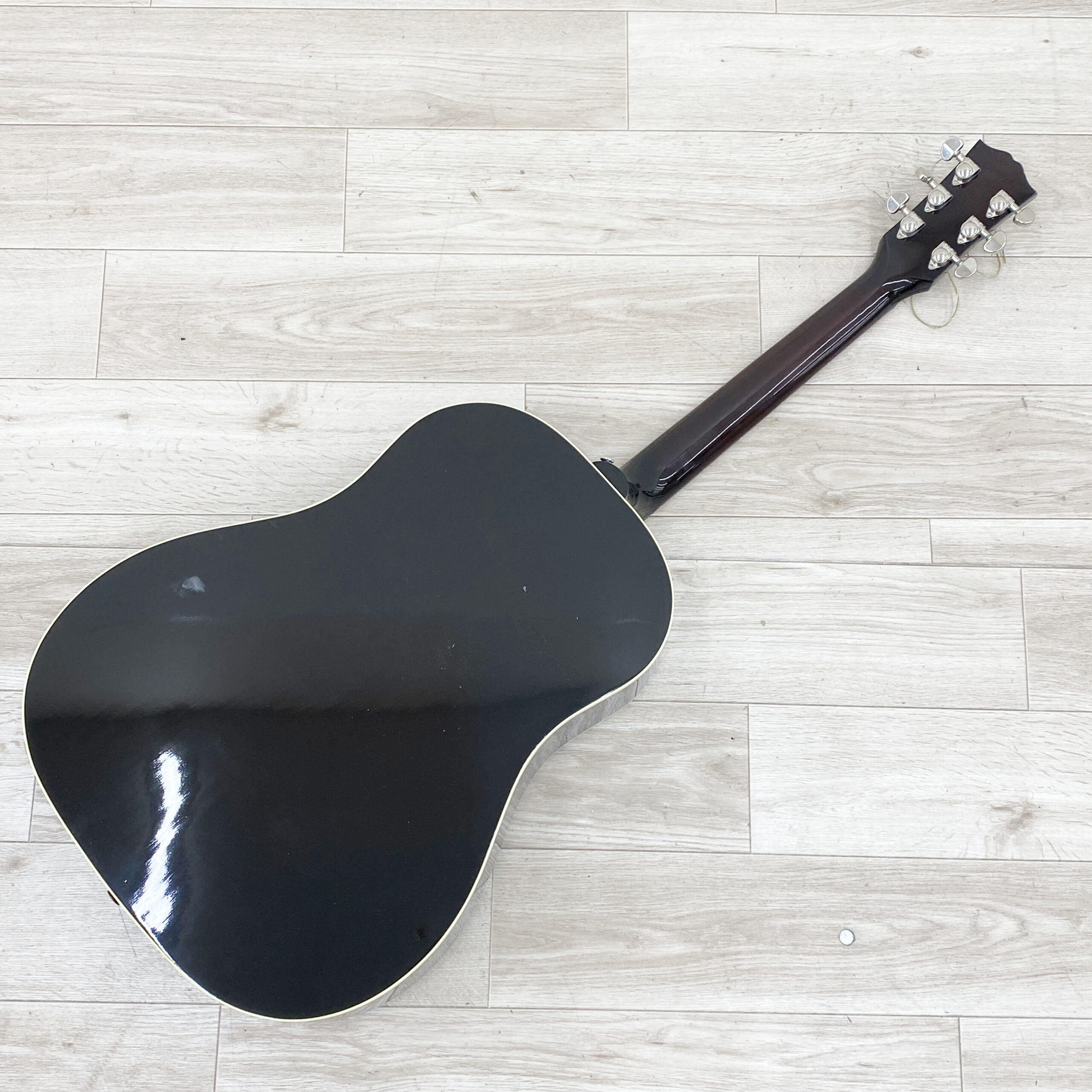 Gibson J-45 アコースティックギター