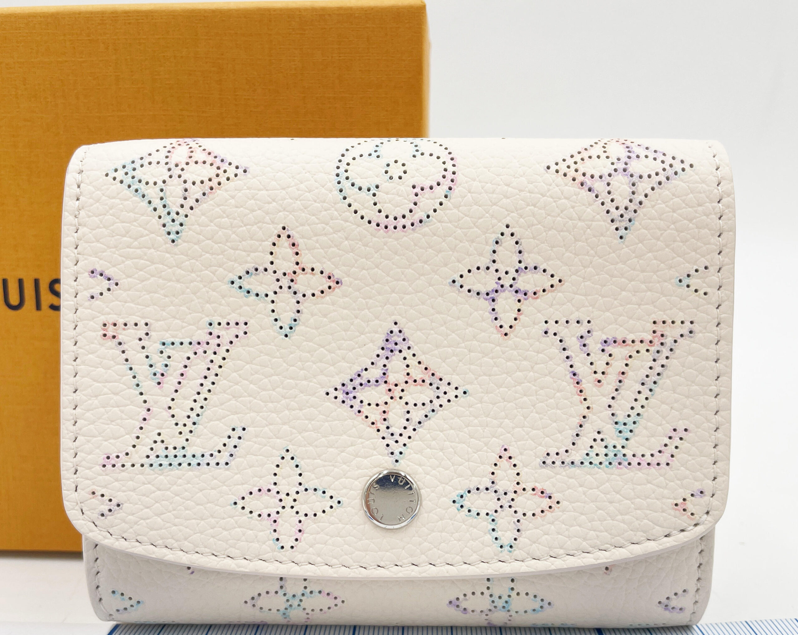 LOUIS VUITTON ポルトフォイユ・イリス コンパクト M2A010 マヒナ