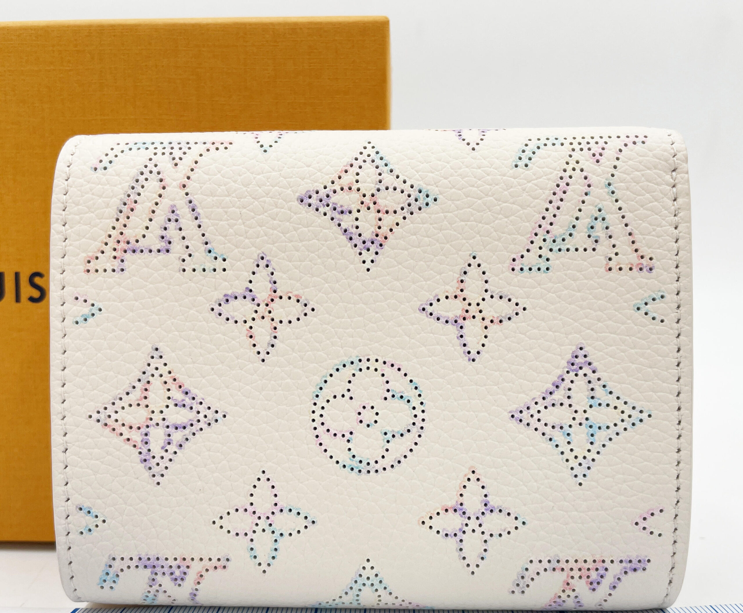 LOUIS VUITTON ポルトフォイユ・イリス コンパクト M2A010 マヒナ